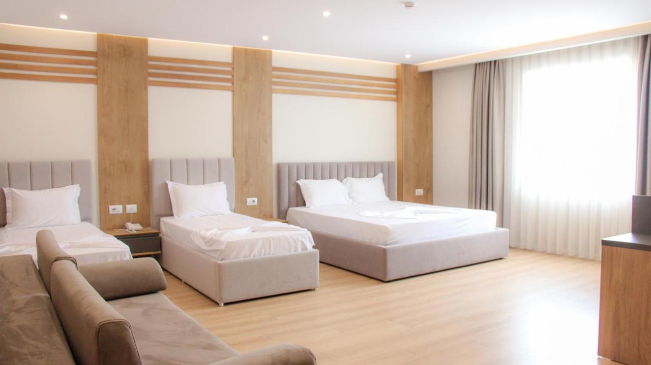 Hotel Colis Tirana Exterior photo