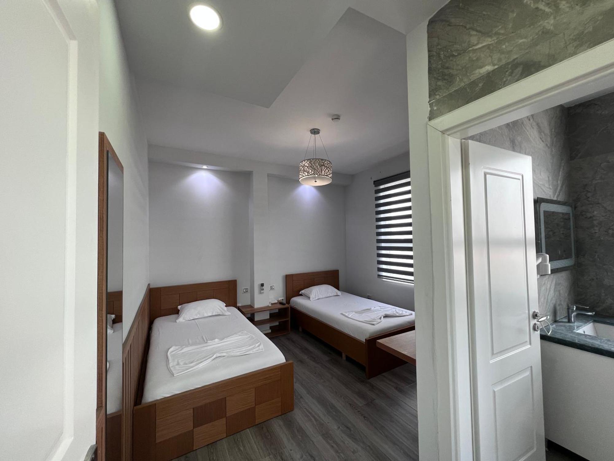 Hotel Colis Tirana Room photo
